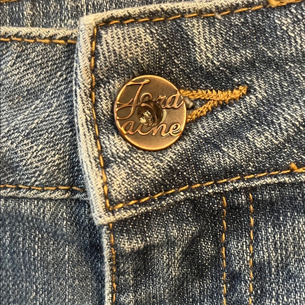 Jordache Mid-Rise Cropped Roll-Cuff Jeans with studded pockets
